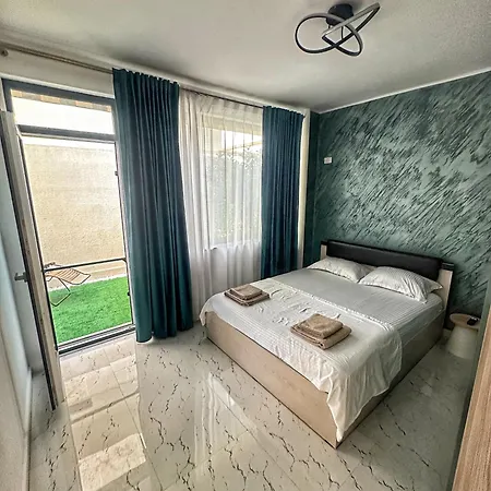 Mamaia Nord - *